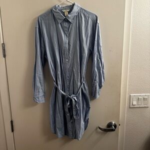 🦄3 for $10🦄 H&M Linen Blend Buttondown Dress